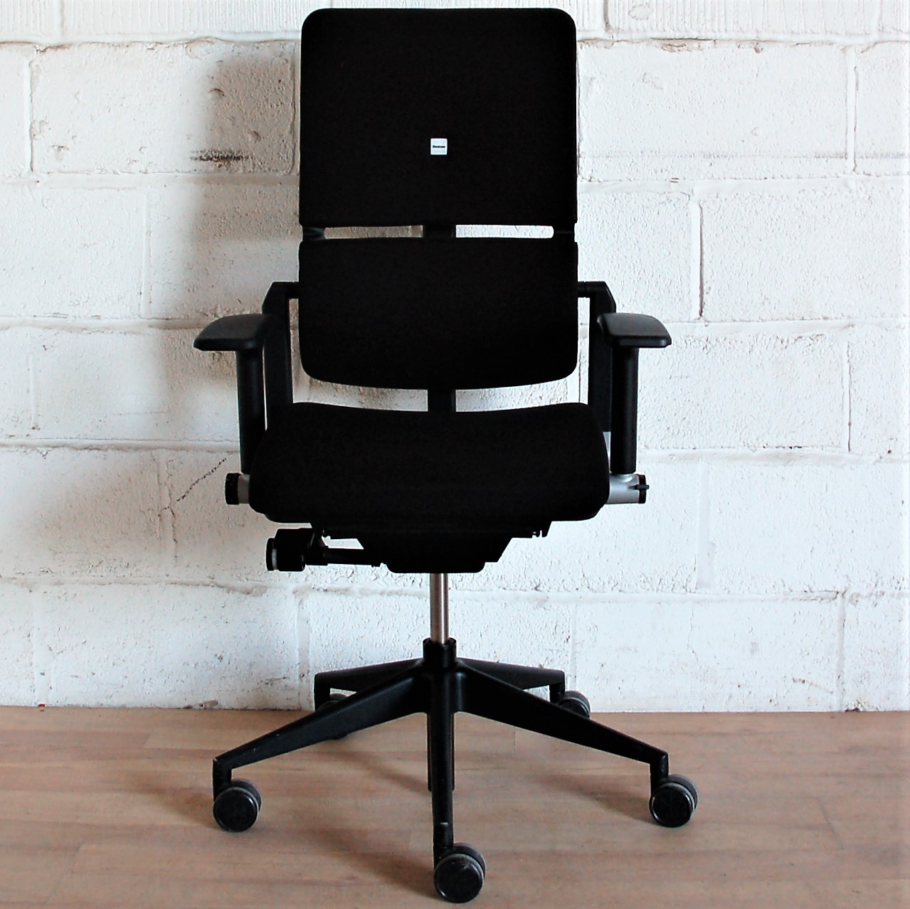 Steelcase Please Executive Task Chair 2083 Allard Office Furniture