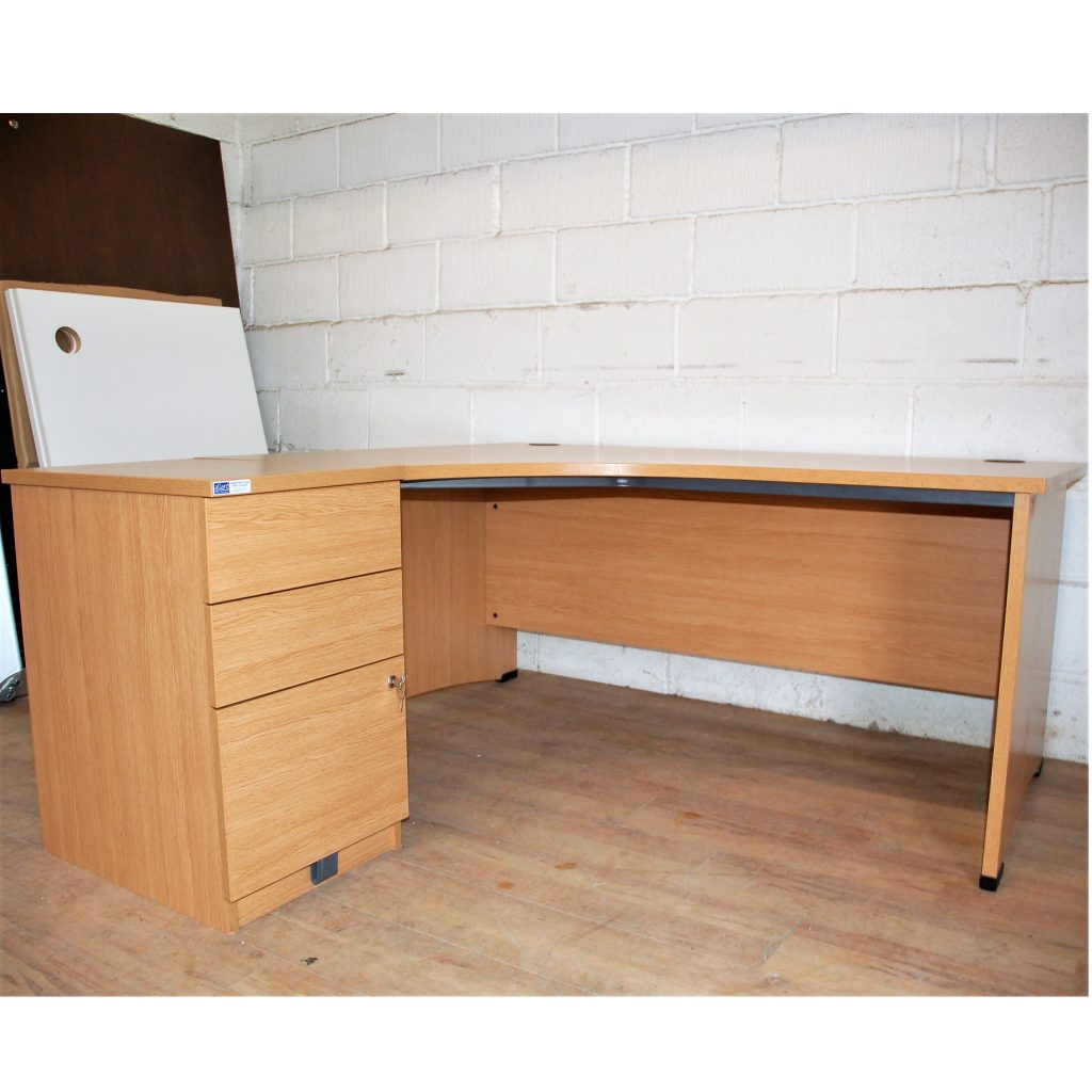 radial-corner-desk-oak-13025-allard-office-furniture-radial-corner