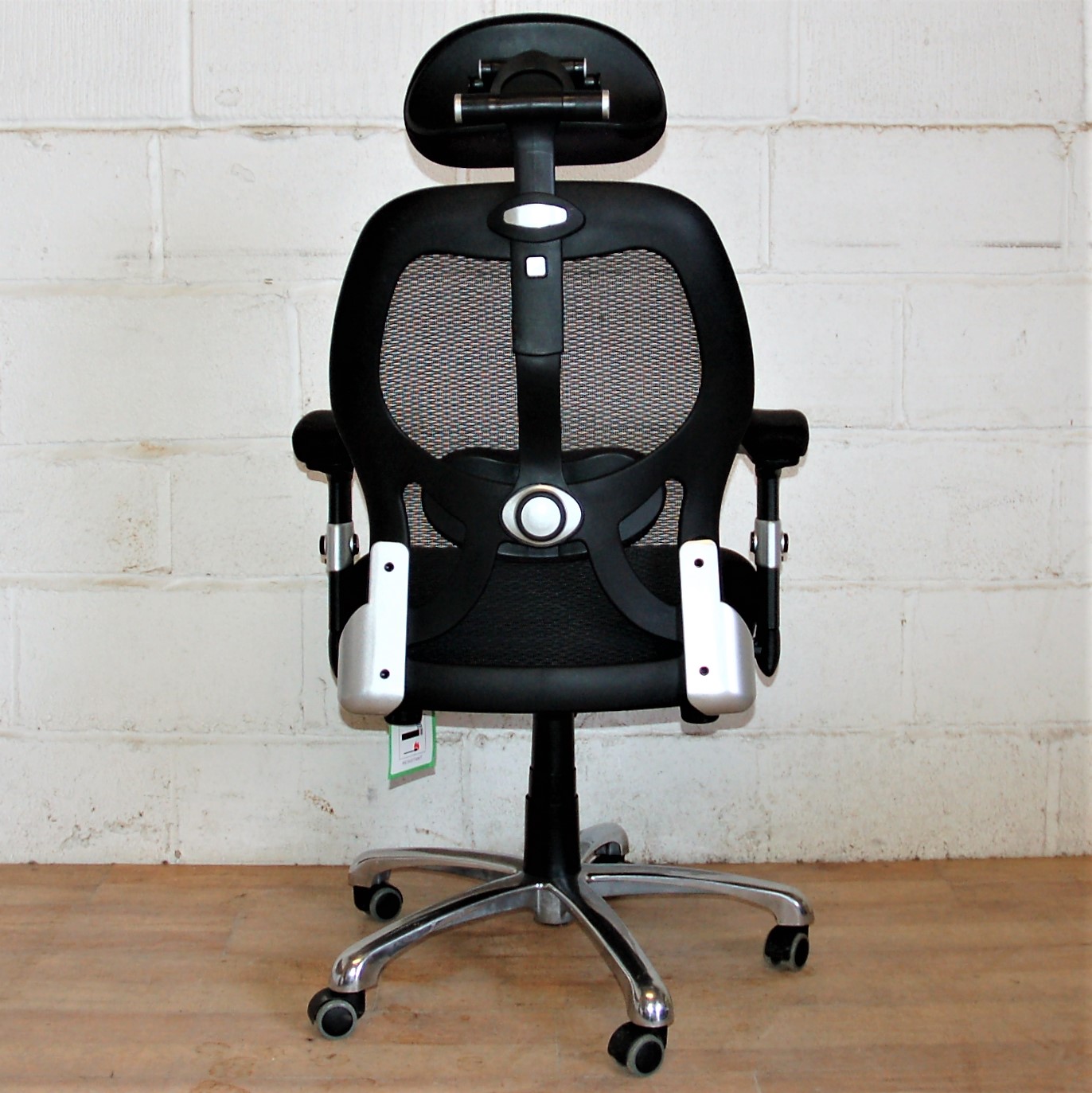 Black Mesh Headrest Task Chair Black Mesh Headrest Task Chair 2142