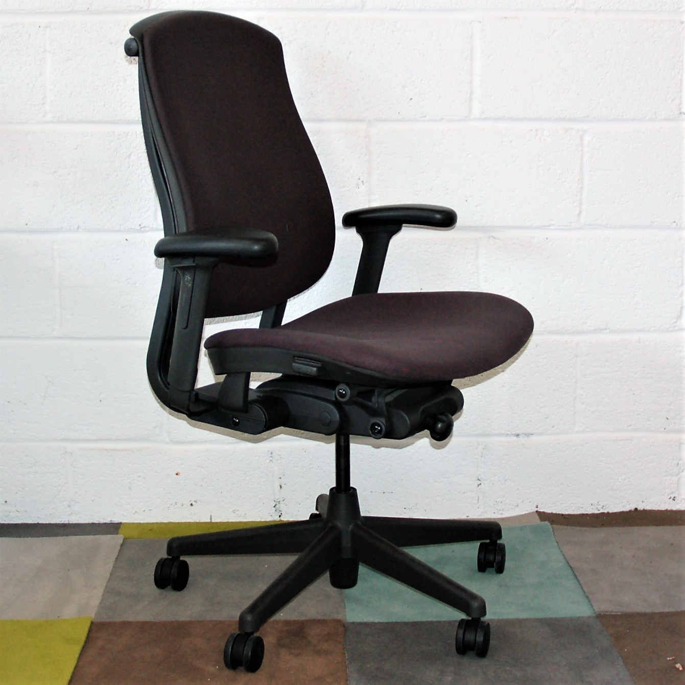 HERMAN MILLER Celle Task Chair 2144 | Allard Office Furniture
