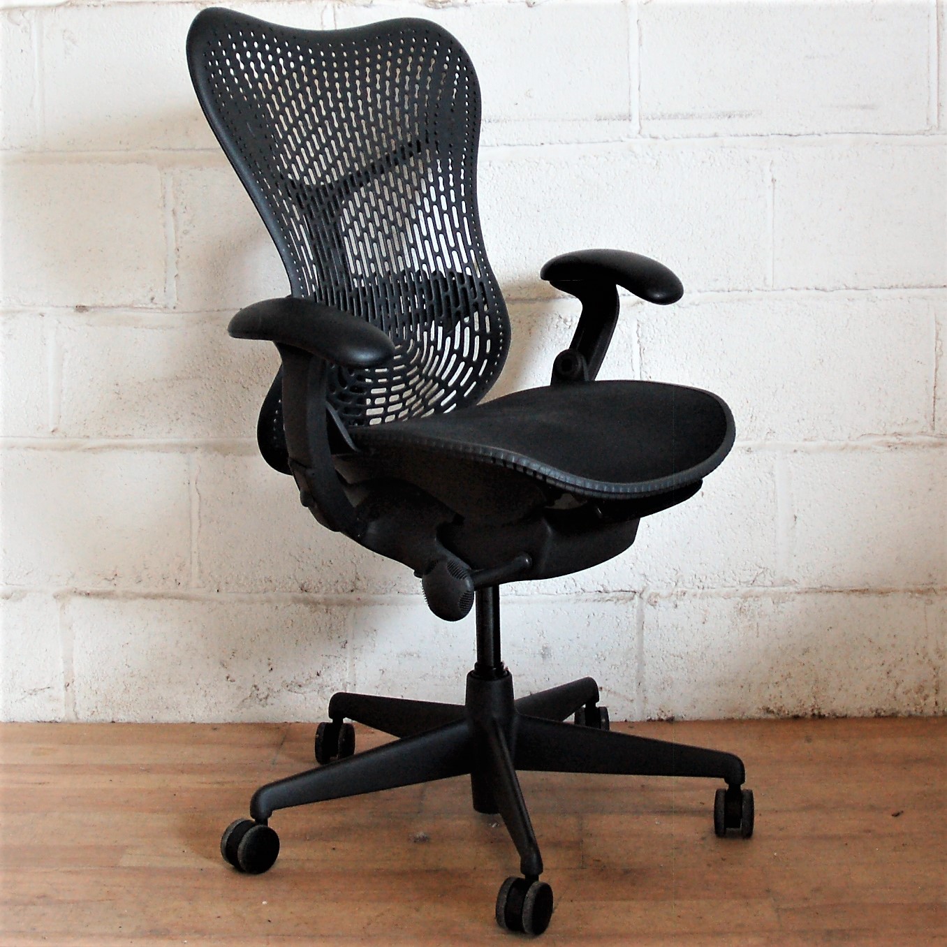 HERMAN MILLER Mirra Task Chair 2145 | Allard Office Furniture