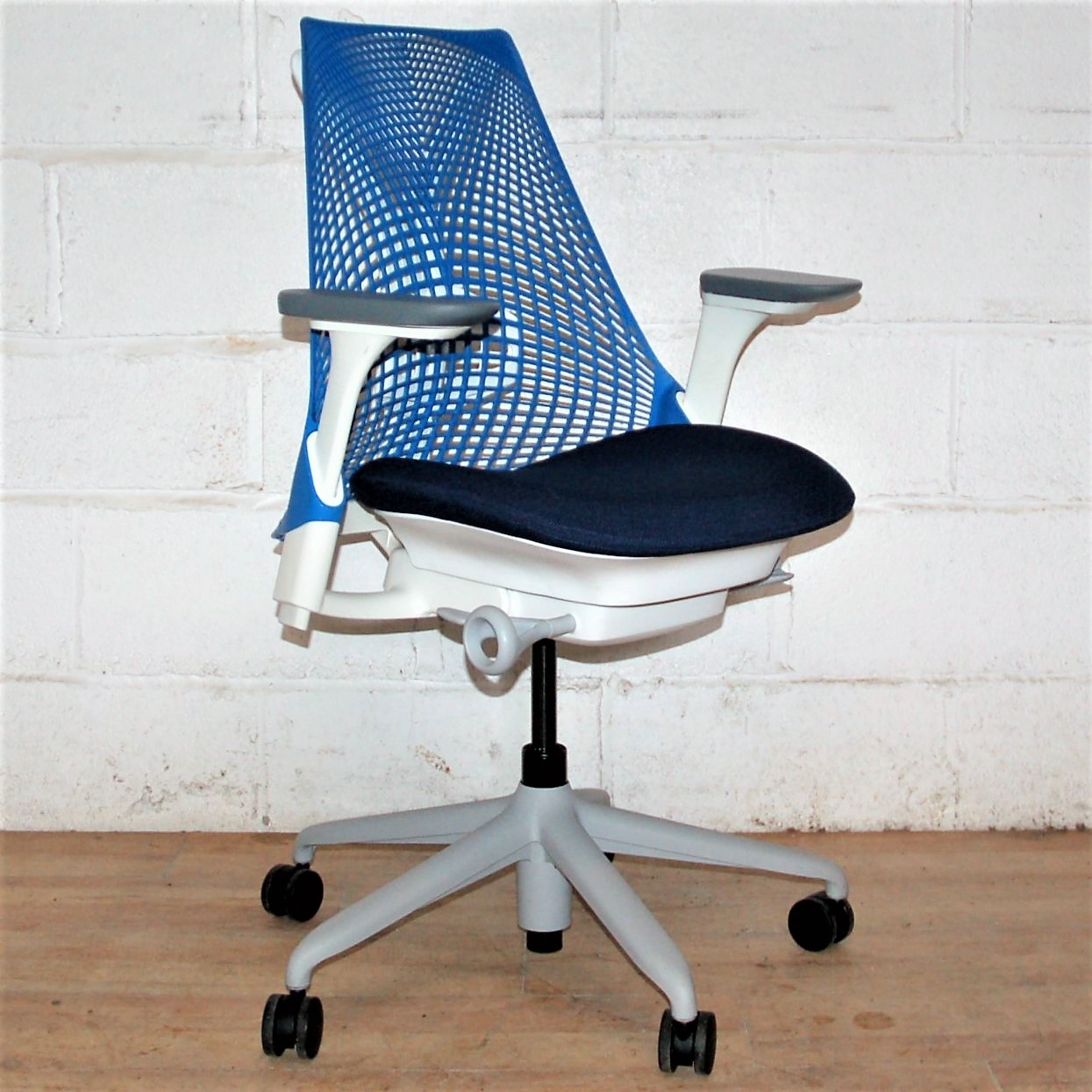 herman miller sayl task chair white blue 2147