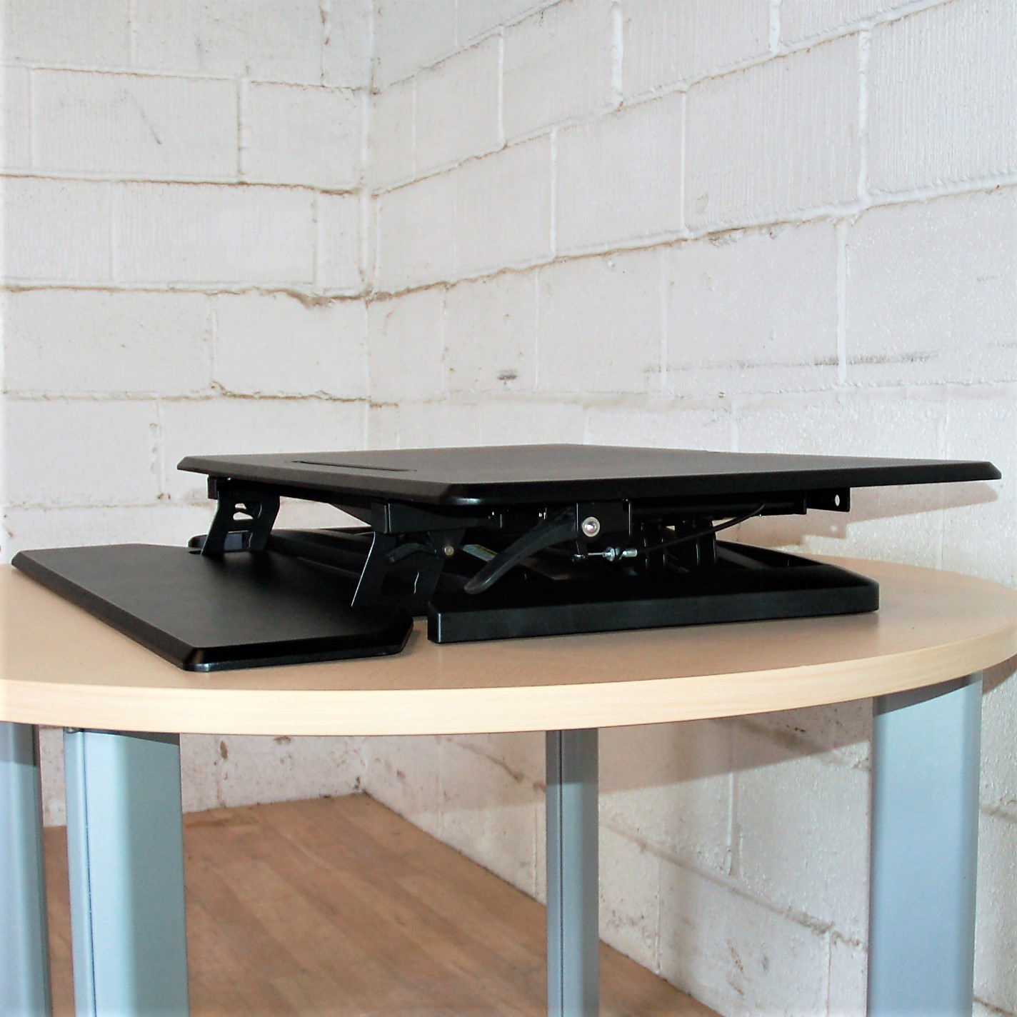 adjustable standing desk converter factory